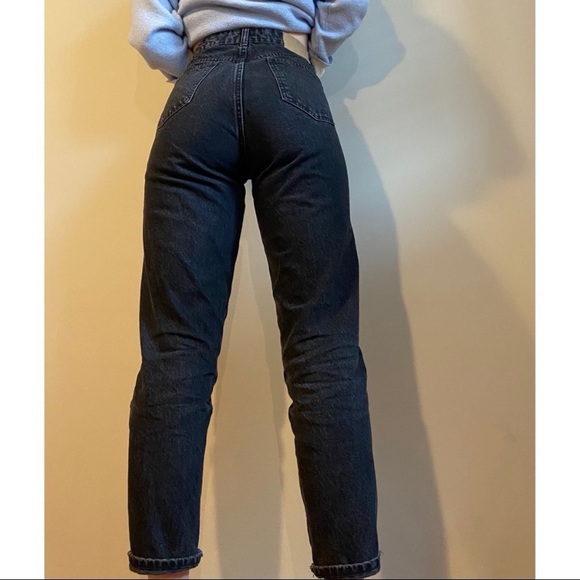 Zara Mom Jeans - Picture 2 of 14